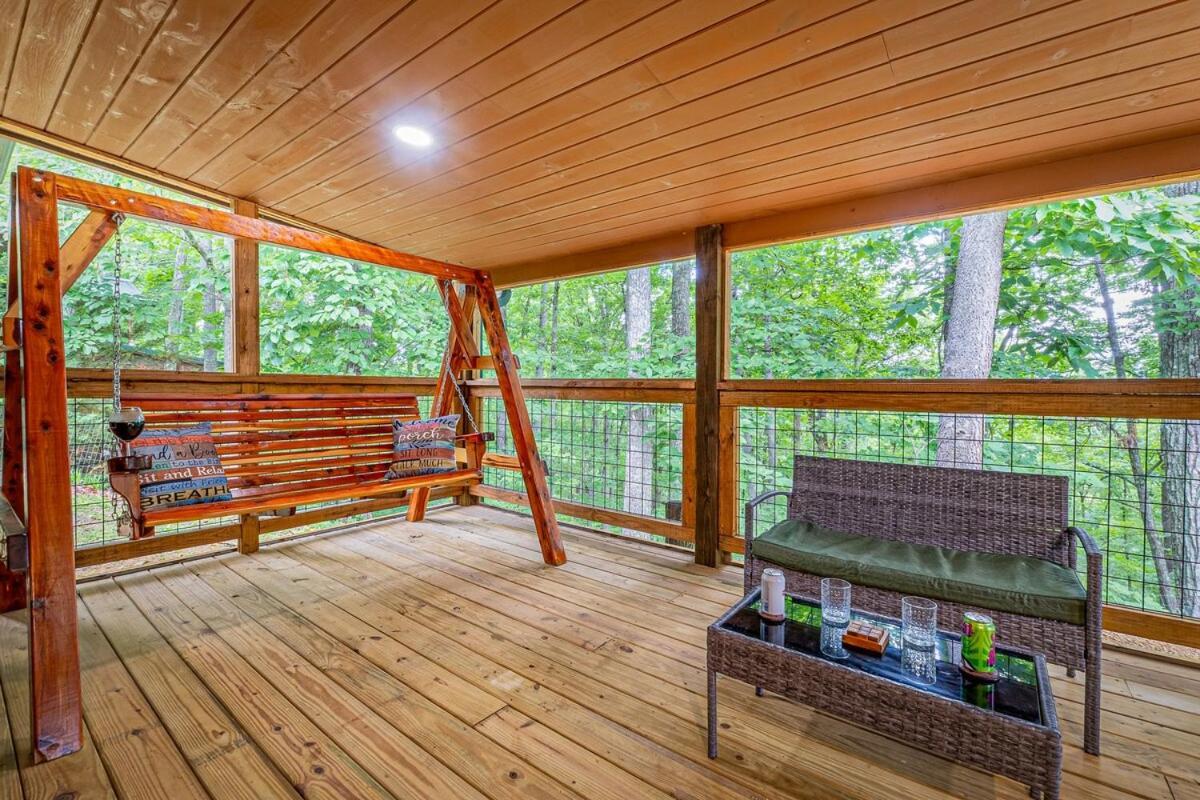 Paradise At The Smokies Cabin With Hot Tub! Sevierville Exterior photo