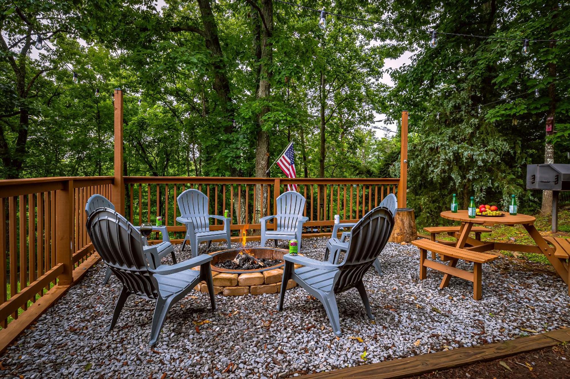 Paradise At The Smokies Cabin With Hot Tub! Sevierville Exterior photo